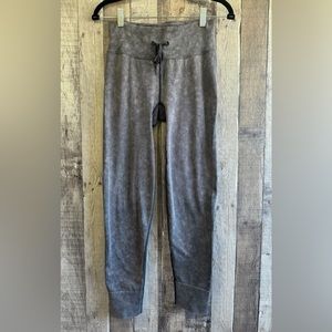 Victoria’s Secret Pink Active High Rise Legging Joggers Sz Small